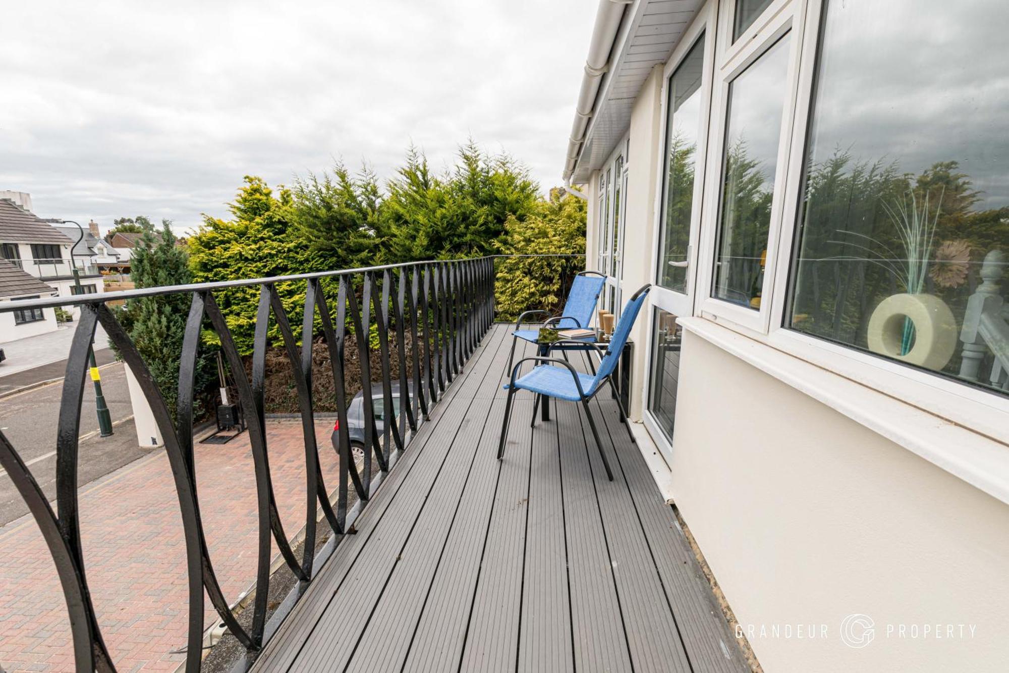 Talbot House By Grandeur Property Bournemouth Exterior photo